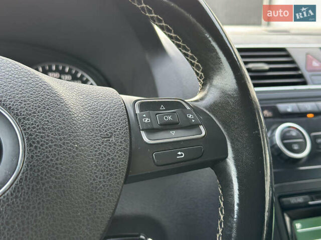 Серый Фольксваген Туран, объемом двигателя 1.6 л и пробегом 232 тыс. км за 11250 $, фото 36 на Automoto.ua