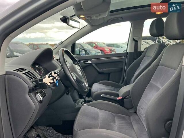 Сірий Фольксваген Туран, об'ємом двигуна 1.6 л та пробігом 269 тис. км за 10990 $, фото 18 на Automoto.ua