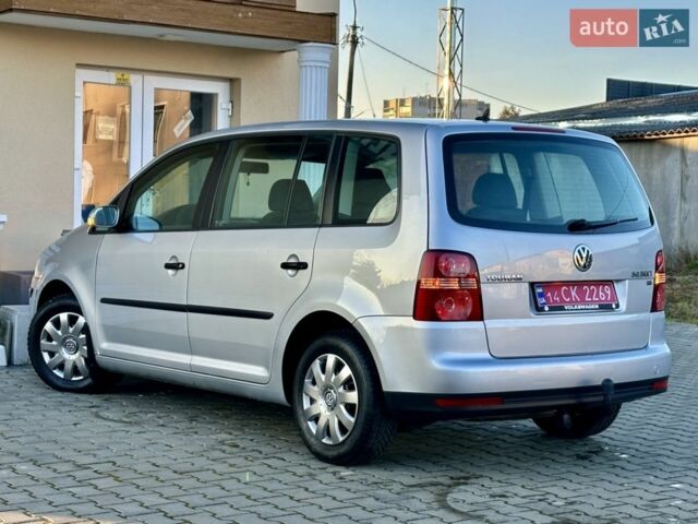 Серый Фольксваген Туран, объемом двигателя 0 л и пробегом 96 тыс. км за 4000 $, фото 6 на Automoto.ua
