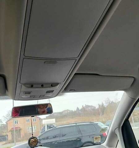 Серый Фольксваген Туран, объемом двигателя 1.6 л и пробегом 315 тыс. км за 10700 $, фото 6 на Automoto.ua