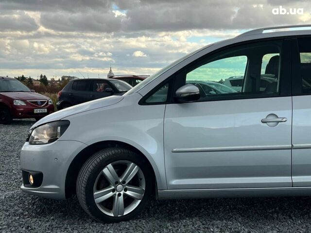 Сірий Фольксваген Туран, об'ємом двигуна 1.6 л та пробігом 269 тис. км за 10990 $, фото 2 на Automoto.ua