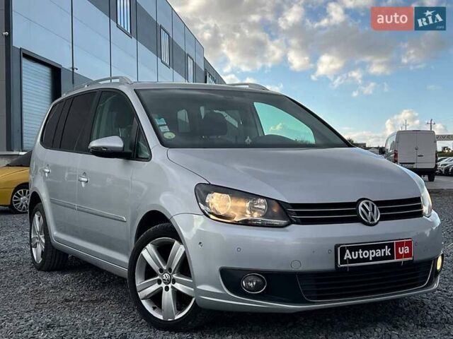 Сірий Фольксваген Туран, об'ємом двигуна 1.6 л та пробігом 269 тис. км за 10990 $, фото 11 на Automoto.ua