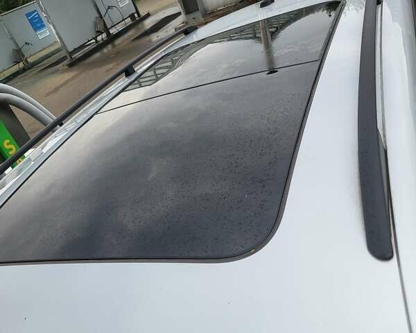 Серый Фольксваген Туран, объемом двигателя 1.6 л и пробегом 367 тыс. км за 10454 $, фото 2 на Automoto.ua