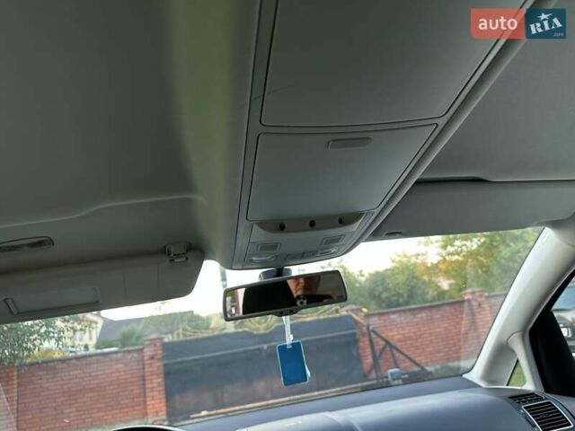 Сірий Фольксваген Туран, об'ємом двигуна 1.6 л та пробігом 232 тис. км за 11490 $, фото 38 на Automoto.ua