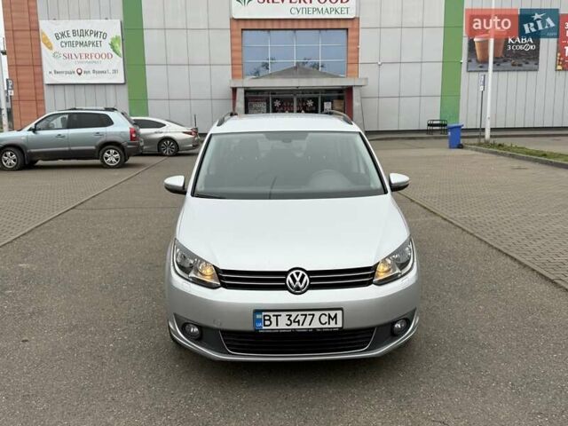 Сірий Фольксваген Туран, об'ємом двигуна 1.97 л та пробігом 319 тис. км за 10300 $, фото 2 на Automoto.ua