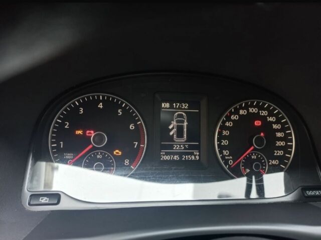 Серый Фольксваген Туран, объемом двигателя 1.4 л и пробегом 200 тыс. км за 12880 $, фото 5 на Automoto.ua