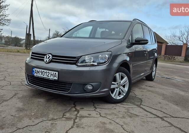Серый Фольксваген Туран, объемом двигателя 1.6 л и пробегом 256 тыс. км за 8900 $, фото 10 на Automoto.ua