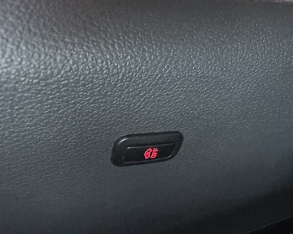 Сірий Фольксваген Туран, об'ємом двигуна 1.6 л та пробігом 232 тис. км за 11490 $, фото 53 на Automoto.ua