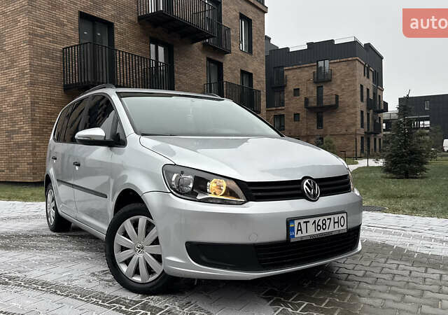 Сірий Фольксваген Туран, об'ємом двигуна 1.97 л та пробігом 200 тис. км за 11950 $, фото 20 на Automoto.ua