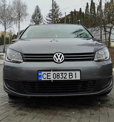 Серый Фольксваген Туран, объемом двигателя 1.6 л и пробегом 315 тыс. км за 10700 $, фото 14 на Automoto.ua