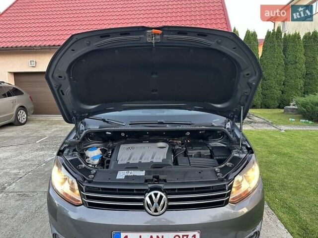 Сірий Фольксваген Туран, об'ємом двигуна 1.6 л та пробігом 232 тис. км за 11490 $, фото 49 на Automoto.ua