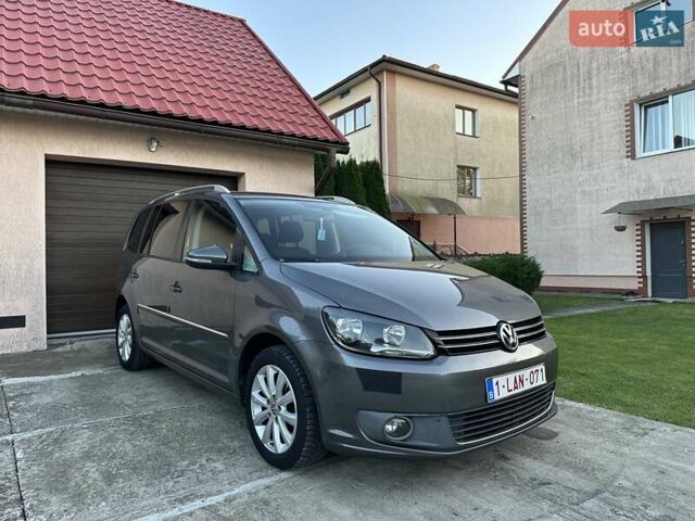 Сірий Фольксваген Туран, об'ємом двигуна 1.6 л та пробігом 232 тис. км за 11490 $, фото 52 на Automoto.ua