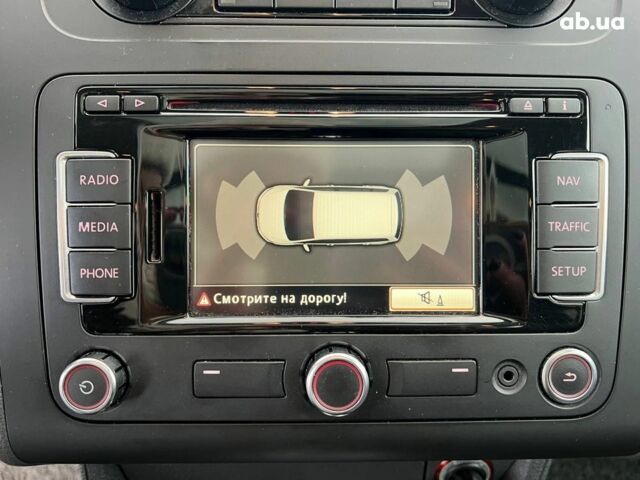 Сірий Фольксваген Туран, об'ємом двигуна 1.6 л та пробігом 269 тис. км за 10990 $, фото 27 на Automoto.ua