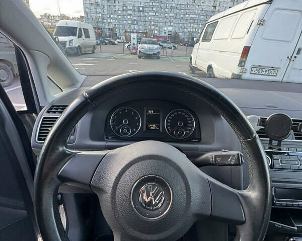Сірий Фольксваген Туран, об'ємом двигуна 1.39 л та пробігом 206 тис. км за 10500 $, фото 7 на Automoto.ua