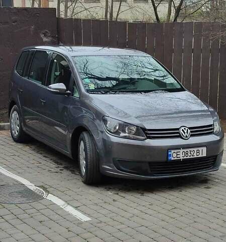 Серый Фольксваген Туран, объемом двигателя 1.6 л и пробегом 315 тыс. км за 10700 $, фото 23 на Automoto.ua