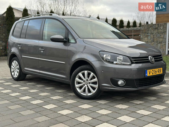 Сірий Фольксваген Туран, об'ємом двигуна 2 л та пробігом 224 тис. км за 12199 $, фото 76 на Automoto.ua