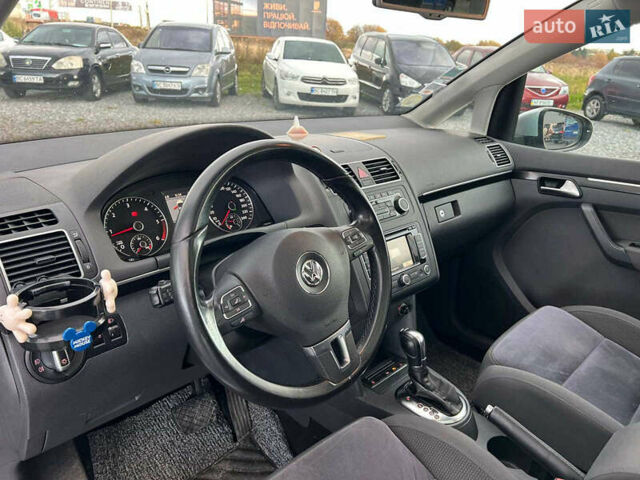 Сірий Фольксваген Туран, об'ємом двигуна 1.6 л та пробігом 269 тис. км за 10990 $, фото 16 на Automoto.ua