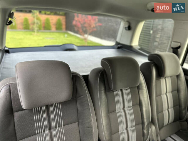 Серый Фольксваген Туран, объемом двигателя 1.6 л и пробегом 232 тыс. км за 11250 $, фото 61 на Automoto.ua