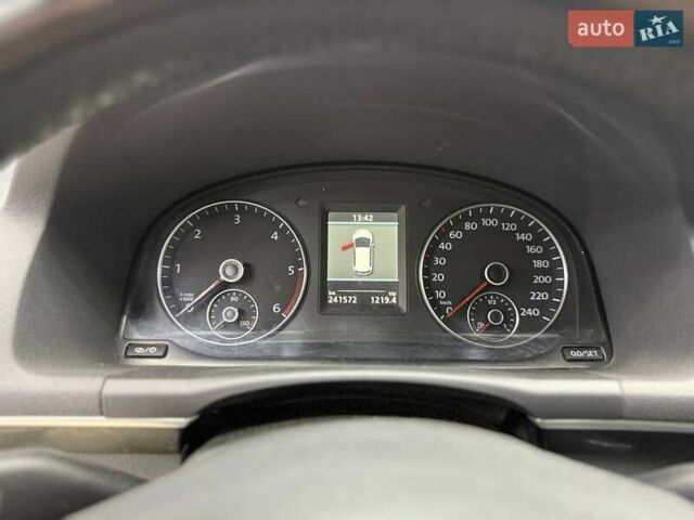 Серый Фольксваген Туран, объемом двигателя 0 л и пробегом 241 тыс. км за 12300 $, фото 17 на Automoto.ua