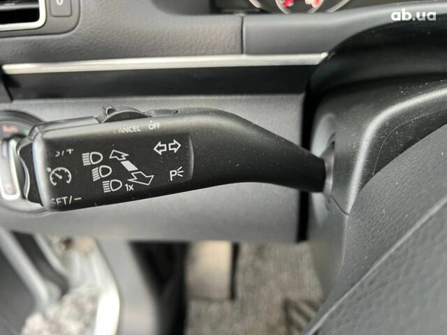 Сірий Фольксваген Туран, об'ємом двигуна 1.6 л та пробігом 269 тис. км за 10990 $, фото 23 на Automoto.ua