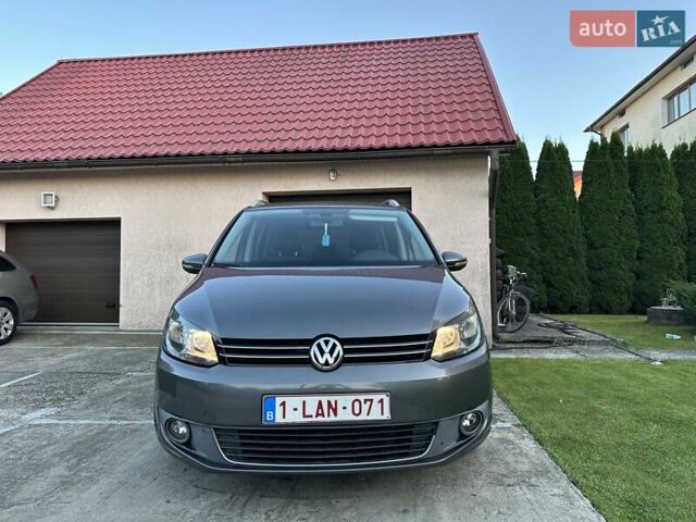 Сірий Фольксваген Туран, об'ємом двигуна 1.6 л та пробігом 232 тис. км за 11490 $, фото 3 на Automoto.ua
