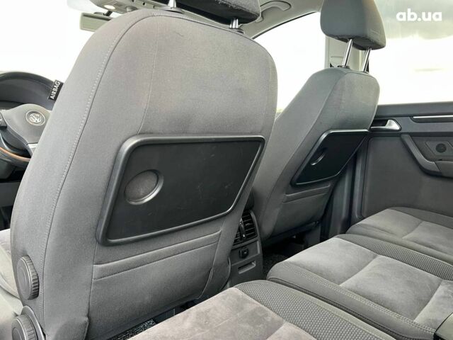 Сірий Фольксваген Туран, об'ємом двигуна 1.6 л та пробігом 269 тис. км за 10990 $, фото 36 на Automoto.ua