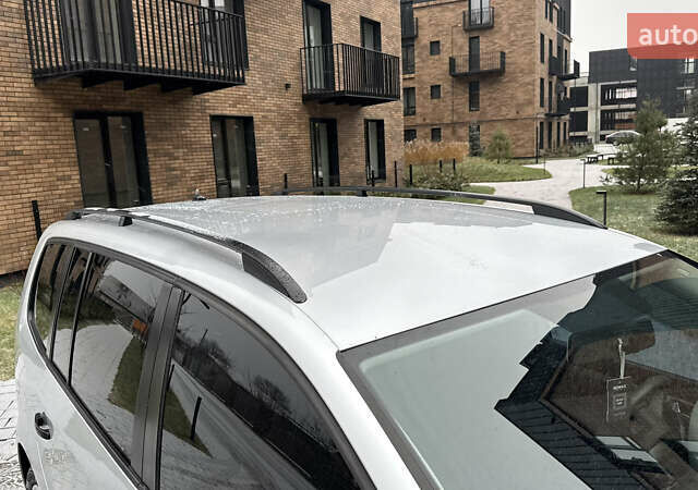 Сірий Фольксваген Туран, об'ємом двигуна 1.97 л та пробігом 200 тис. км за 11950 $, фото 9 на Automoto.ua