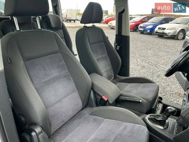 Сірий Фольксваген Туран, об'ємом двигуна 1.6 л та пробігом 269 тис. км за 10990 $, фото 45 на Automoto.ua