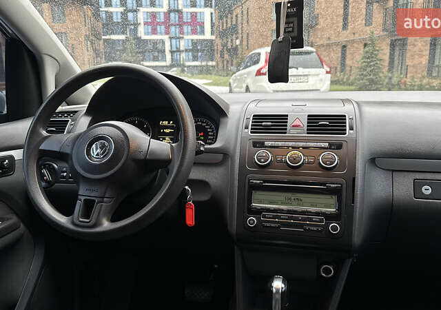 Сірий Фольксваген Туран, об'ємом двигуна 1.97 л та пробігом 200 тис. км за 11950 $, фото 44 на Automoto.ua