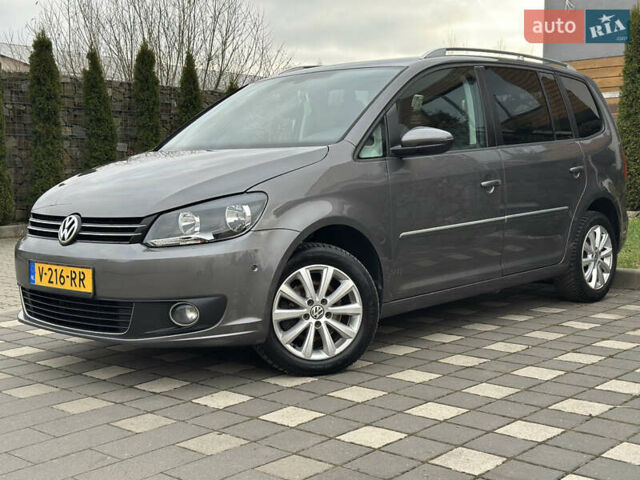Сірий Фольксваген Туран, об'ємом двигуна 2 л та пробігом 224 тис. км за 12199 $, фото 44 на Automoto.ua