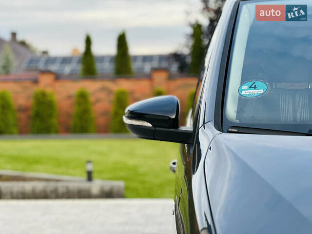 Серый Фольксваген Туран, объемом двигателя 1.6 л и пробегом 232 тыс. км за 11250 $, фото 18 на Automoto.ua