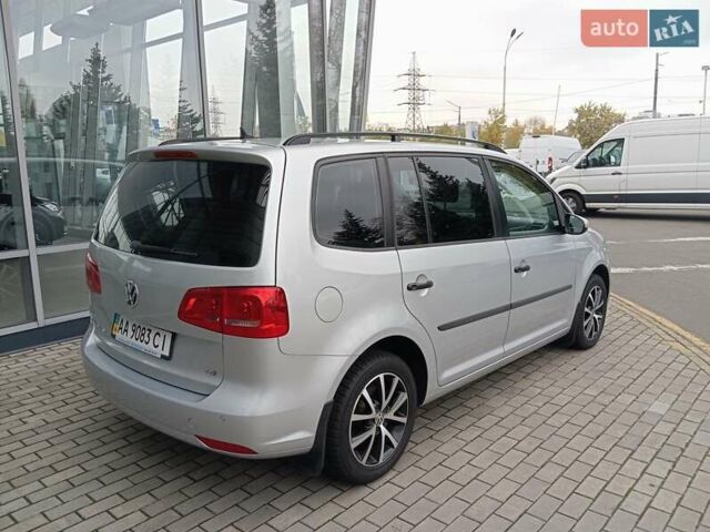Серый Фольксваген Туран, объемом двигателя 1.39 л и пробегом 169 тыс. км за 11200 $, фото 4 на Automoto.ua