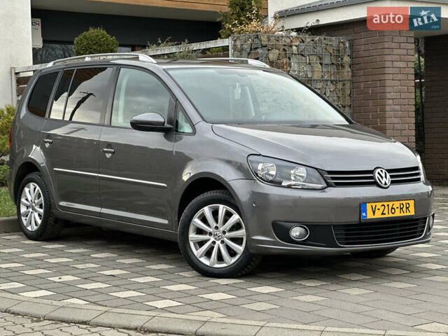 Сірий Фольксваген Туран, об'ємом двигуна 2 л та пробігом 224 тис. км за 12199 $, фото 46 на Automoto.ua