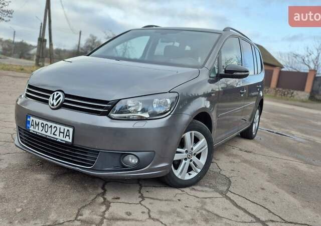 Серый Фольксваген Туран, объемом двигателя 1.6 л и пробегом 256 тыс. км за 8900 $, фото 11 на Automoto.ua