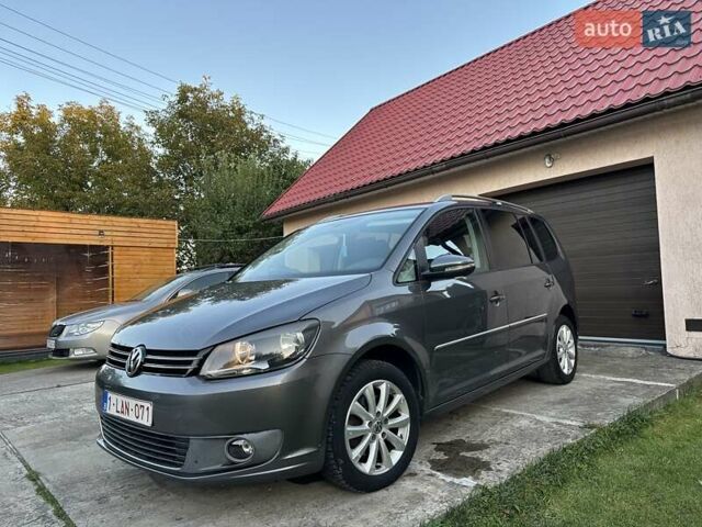 Сірий Фольксваген Туран, об'ємом двигуна 1.6 л та пробігом 232 тис. км за 11490 $, фото 1 на Automoto.ua