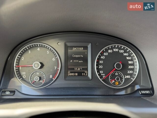 Серый Фольксваген Туран, объемом двигателя 1.4 л и пробегом 209 тыс. км за 8300 $, фото 20 на Automoto.ua