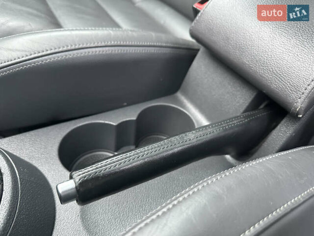 Сірий Фольксваген Туран, об'ємом двигуна 2 л та пробігом 224 тис. км за 12199 $, фото 99 на Automoto.ua