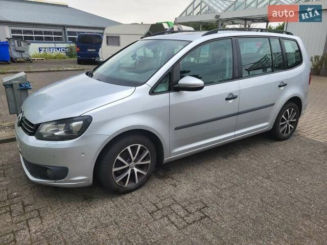 Серый Фольксваген Туран, объемом двигателя 1.6 л и пробегом 367 тыс. км за 10454 $, фото 7 на Automoto.ua