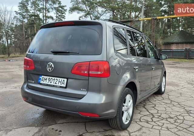 Серый Фольксваген Туран, объемом двигателя 1.6 л и пробегом 256 тыс. км за 8900 $, фото 15 на Automoto.ua