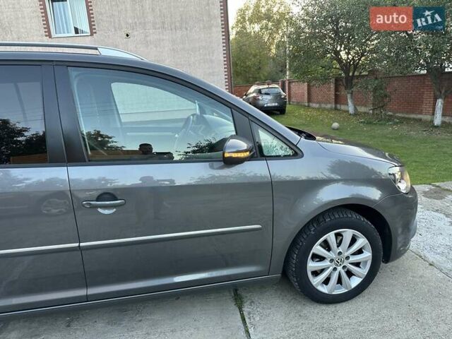 Сірий Фольксваген Туран, об'ємом двигуна 1.6 л та пробігом 232 тис. км за 11490 $, фото 25 на Automoto.ua