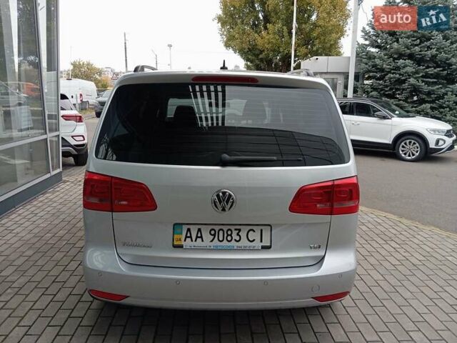Серый Фольксваген Туран, объемом двигателя 1.39 л и пробегом 169 тыс. км за 11200 $, фото 5 на Automoto.ua
