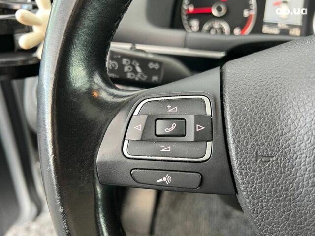 Сірий Фольксваген Туран, об'ємом двигуна 1.6 л та пробігом 269 тис. км за 10990 $, фото 21 на Automoto.ua