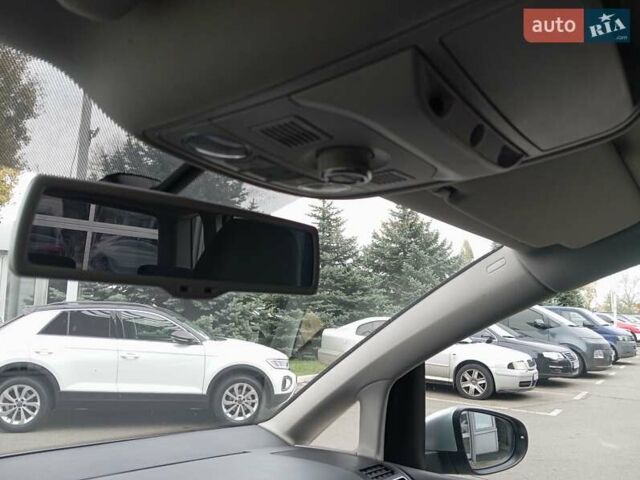 Серый Фольксваген Туран, объемом двигателя 1.39 л и пробегом 169 тыс. км за 11200 $, фото 22 на Automoto.ua