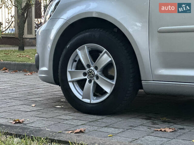 Сірий Фольксваген Туран, об'ємом двигуна 1.6 л та пробігом 249 тис. км за 10750 $, фото 26 на Automoto.ua