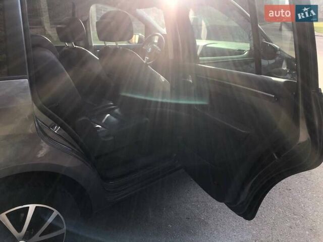 Сірий Фольксваген Туран, об'ємом двигуна 2 л та пробігом 228 тис. км за 14690 $, фото 48 на Automoto.ua