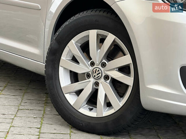 Серый Фольксваген Туран, объемом двигателя 2 л и пробегом 225 тыс. км за 10999 $, фото 12 на Automoto.ua