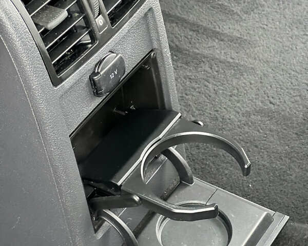 Серый Фольксваген Туран, объемом двигателя 1.97 л и пробегом 163 тыс. км за 14499 $, фото 39 на Automoto.ua