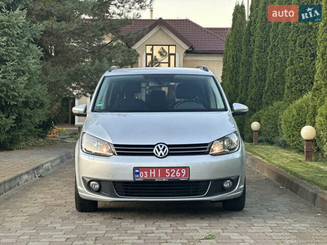 Фольксваген Туран 2013 в Сарнах на Automoto.ua Серый Фольксваген Туран, объемом двигателя 1.6 л и пробегом 249 тыс. км за 11350 $, фото 22 на Automoto.ua