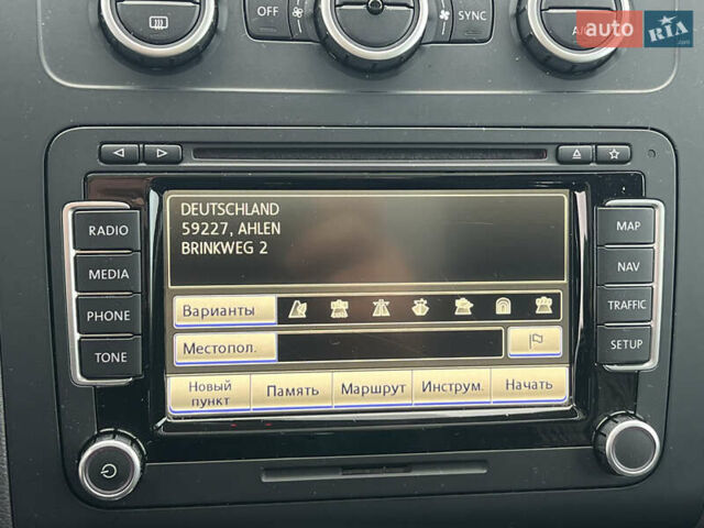 Серый Фольксваген Туран, объемом двигателя 1.97 л и пробегом 163 тыс. км за 14499 $, фото 69 на Automoto.ua