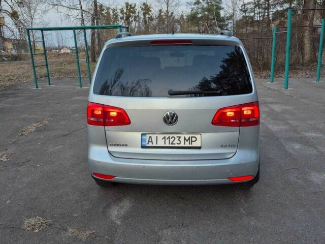 Сірий Фольксваген Туран, об'ємом двигуна 2 л та пробігом 270 тис. км за 9000 $, фото 6 на Automoto.ua